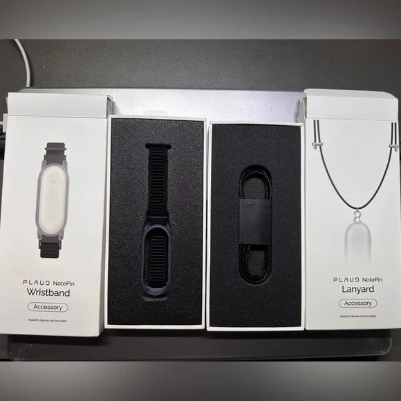 Plaud NotePin AI Voice Recorder – Brand New with Accessories - Picture 3 of 3